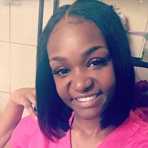 Meet your Posher, Sade